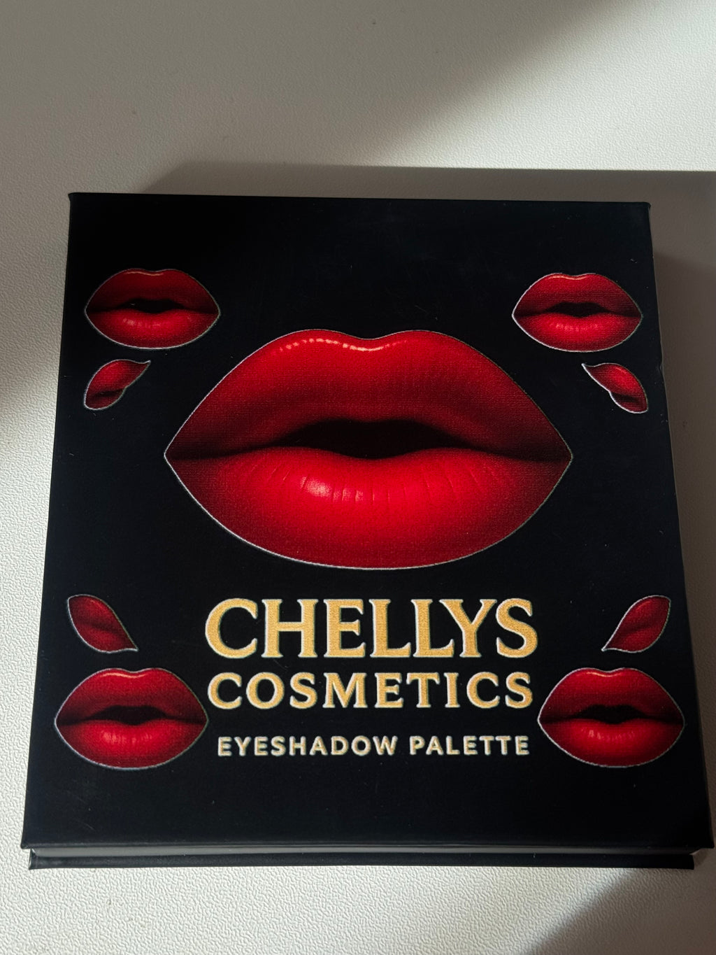 9-Color Eyeshadow Palette