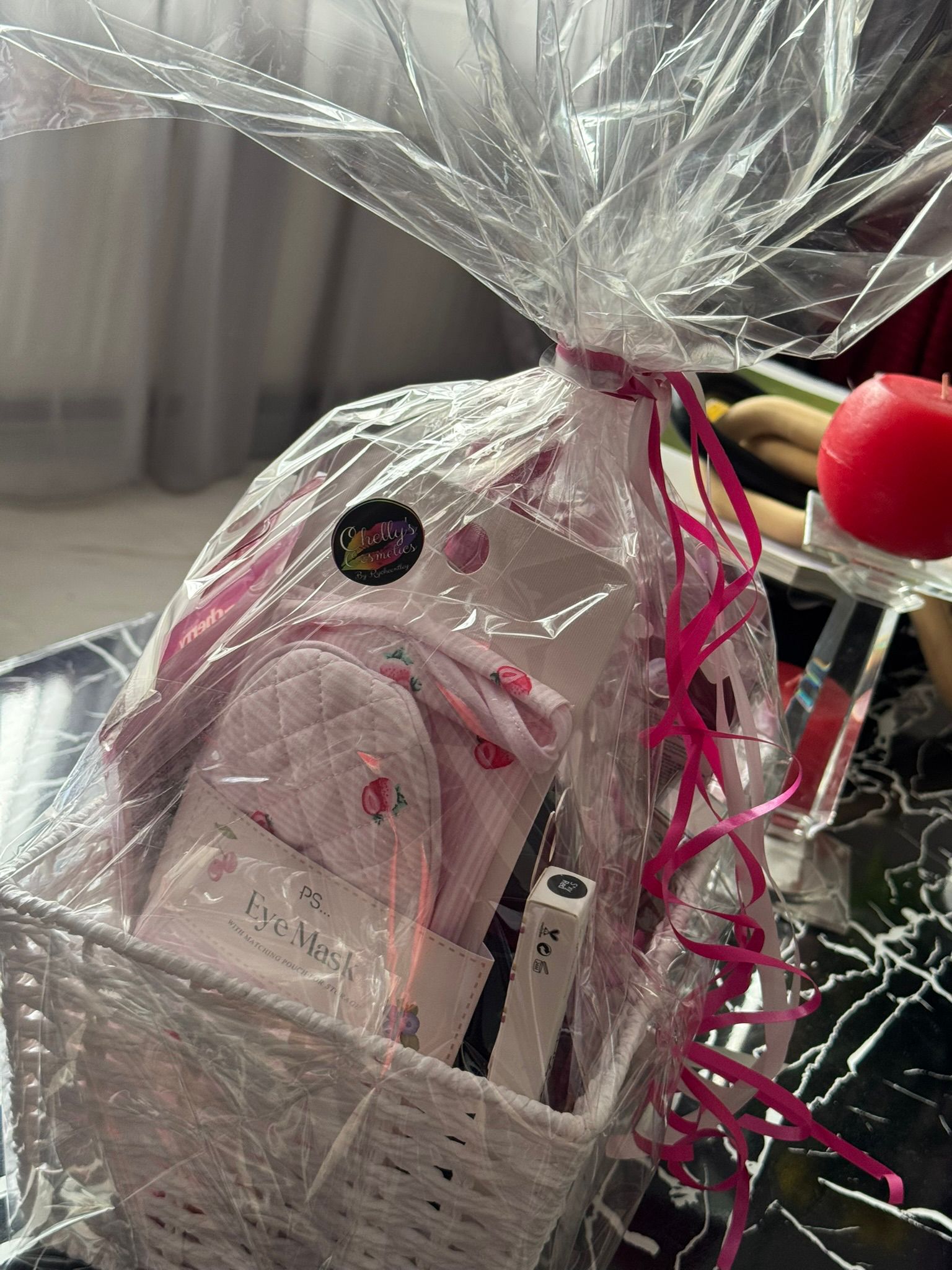Personalized Make-up Basket