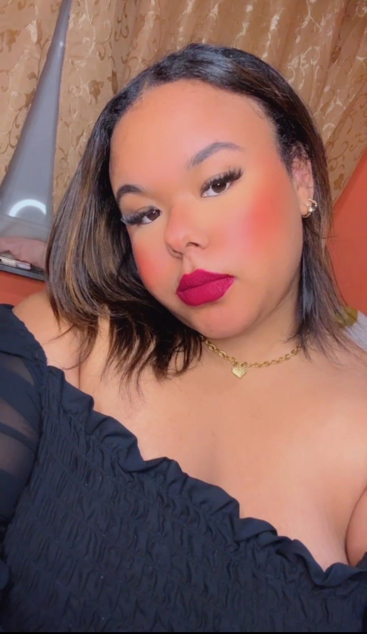 Lipstick Hi Girl
